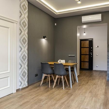 לבוב Inshiapartments On Kovzhuna Str מראה חיצוני תמונה